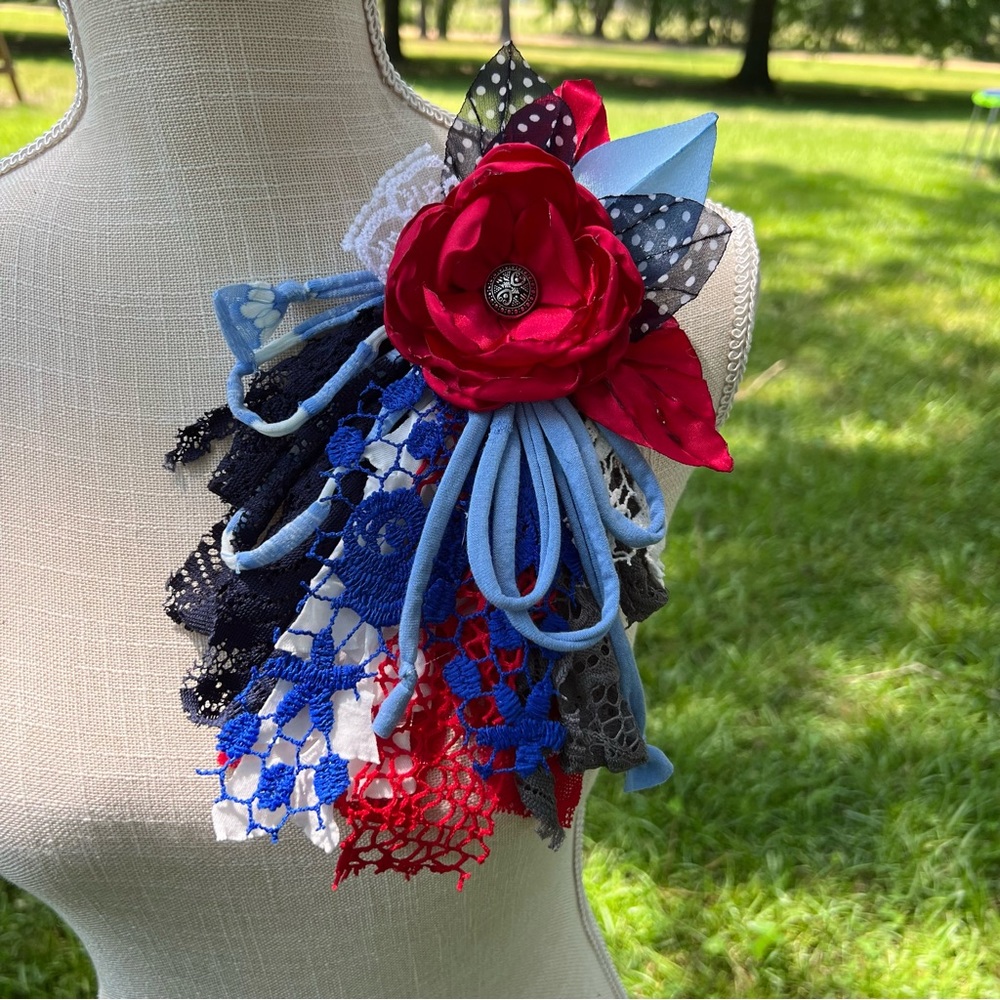 SOLD• Patriotic Scrappy Flower Pin